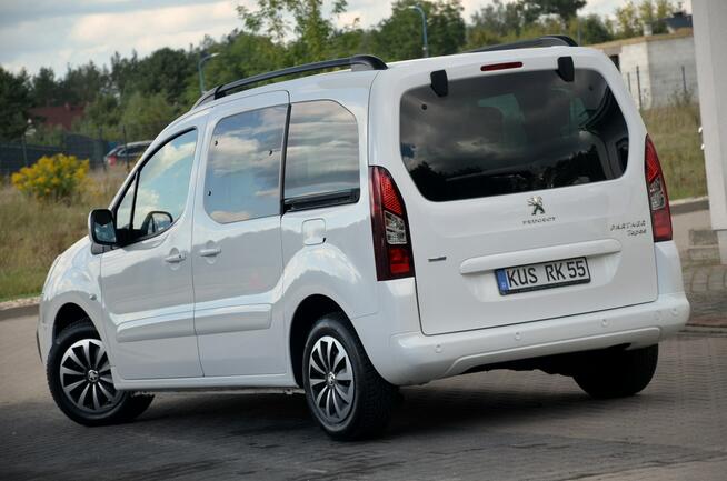 Peugeot Partner 1,6HDI*7-Osób*LED*Lift*Climatronic*Niemcy Ostrów Mazowiecka - zdjęcie 9
