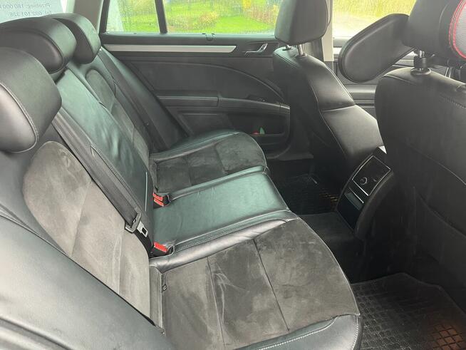 Skoda Superb 170KM 4x4 Bosutów - zdjęcie 6