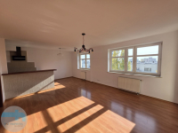 Bez prowizji.Mieszkanie 3 pokojowe z garaze . Mozliwosc umeblowania Warszawa - zdjęcie 2