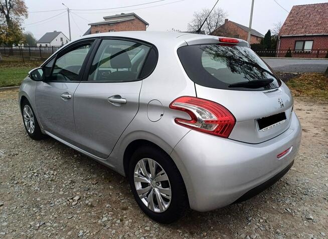 Peugeot 208 1.6 HDi  92KM Suchorzew - zdjęcie 4