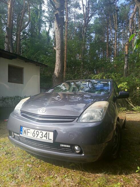 Toyota Prius II 1.5 Benzyna+Hybryda (2006/2009) | Zadbane au Warszawa - zdjęcie 2