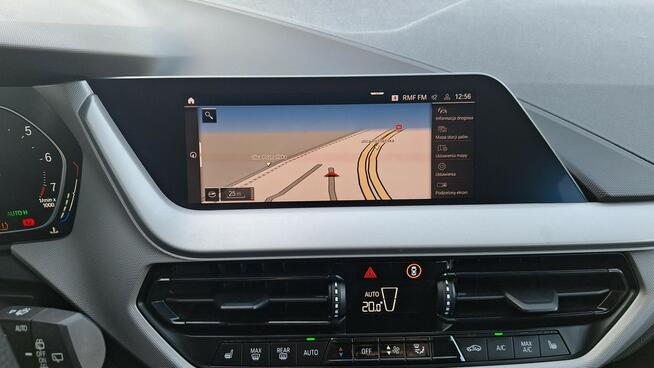 BMW 118i Advantage aut Swarzędz - zdjęcie 11