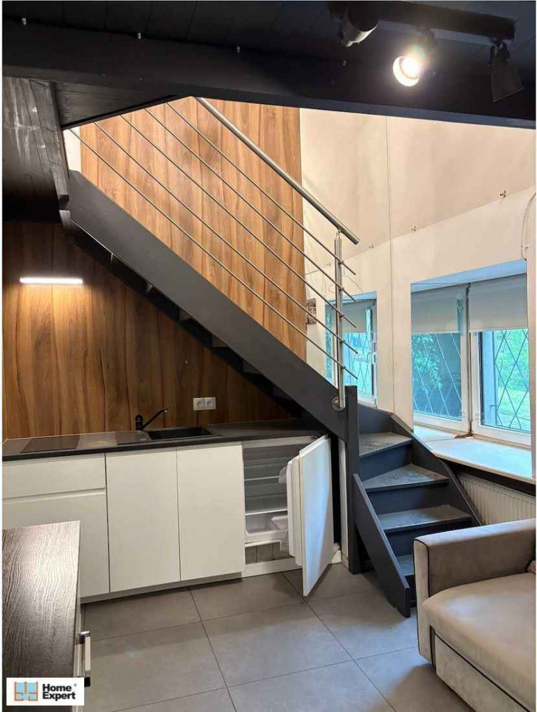 1pok, 18met, Okolice Ruskiej ANTRESOLA (Wrocław) Stare Miasto - zdjęcie 1