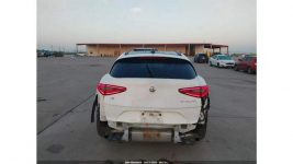 Alfa Romeo Stelvio / 2.0 280KM / 4x4 / niski przebieg / Tarnów - zdjęcie 8