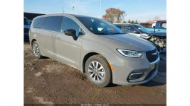 Chrysler Pacifica / PLUG-IN / 3.6 260KM / niski przebieg /