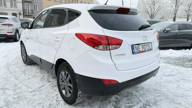 Hyundai ix35 Benzyna Zarejestrowany Ubezpieczony Elbląg - zdjęcie 9