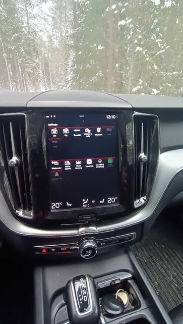 Sprzedam Volvo XC60 T6 AWD Momentum Białystok - zdjęcie 8