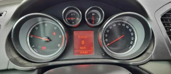 Opel Insignia 2011 Super Stan