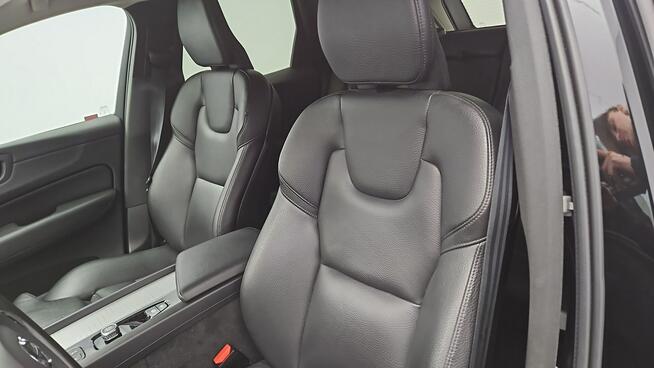 Volvo XC 60 B4 B Plus Bright aut  ! Z Polskiego Salonu ! Faktura Vat ! Warszawa - zdjęcie 11