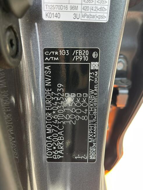 Toyota Yaris Hybryda Automat Kamera cofania Gliwice - zdjęcie 11