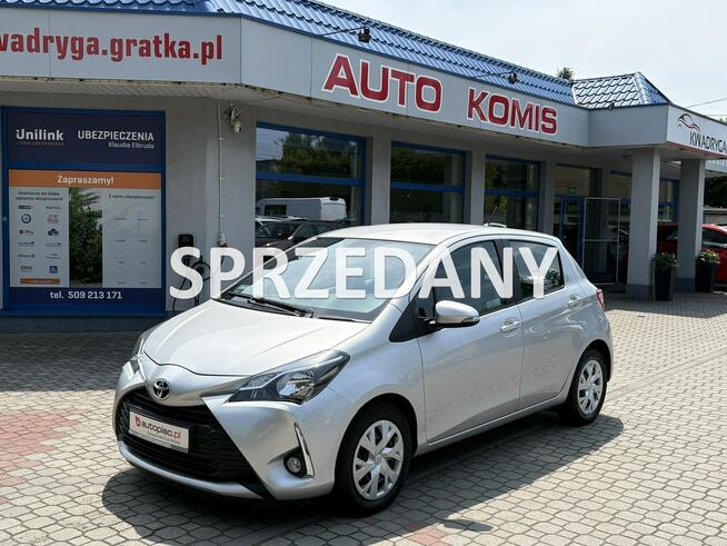 Toyota Yaris Rezerwacja Tarnowskie Góry - zdjęcie 1