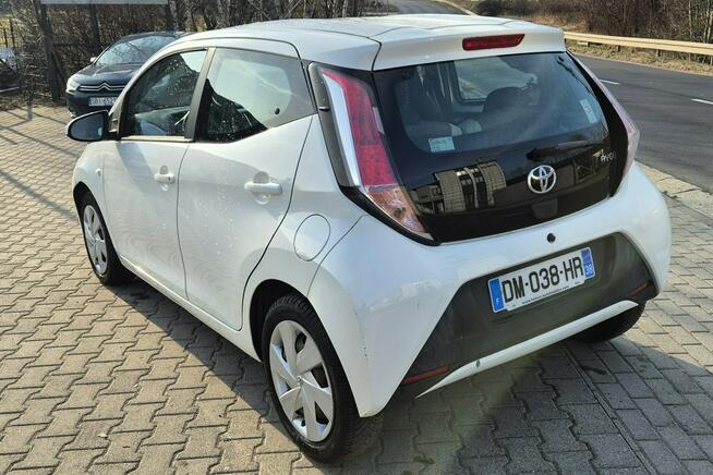 Toyota Aygo 1.0 70KM Klimatyzacja Wspomaganie Radio MP3 Świętoszówka - zdjęcie 6