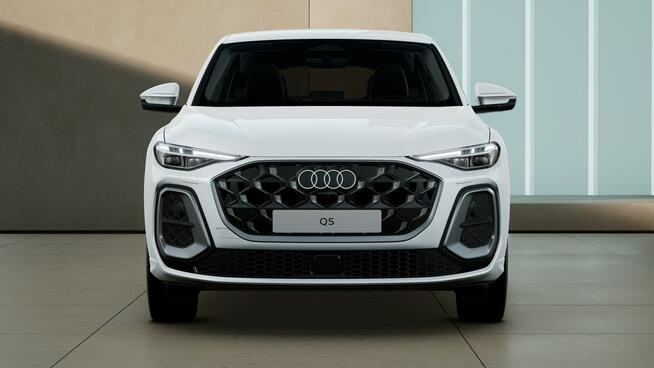 Audi Q5 Toruń - zdjęcie 2