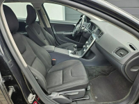 Volvo V60 D2 1.6 115KM manual BEZWYPADEK bardzo zadbany NAVI BDB stan Gdynia - zdjęcie 7