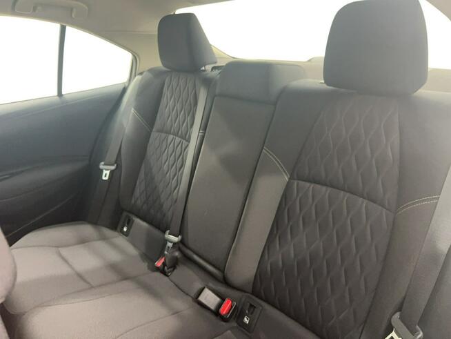 Toyota Corolla 1.5 Comfort Sedan Warszawa - zdjęcie 12