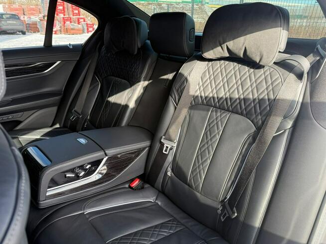 BMW 740 Dostępna w Warszawie | Przyjmujemy auto w rozliczeniu Nadma - zdjęcie 11