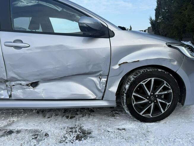 Toyota Yaris Zielona Łąka - zdjęcie 12
