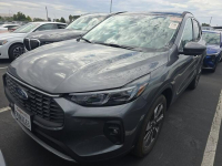 Ford Escape PLATINIUM / AWD / niski przebieg