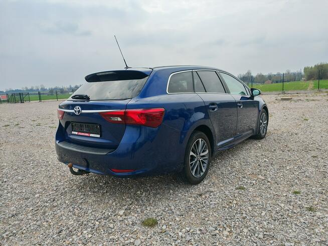 Toyota Avensis Rawa Mazowiecka - zdjęcie 5