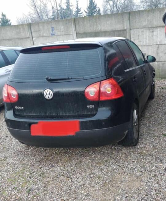 Volkswagen Golf V uszkodzony Kutno - zdjęcie 3