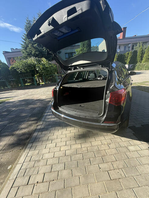 Opel Astra 1.7 Diesel Kombi Sports Tourer Tomaszów Mazowiecki - zdjęcie 3