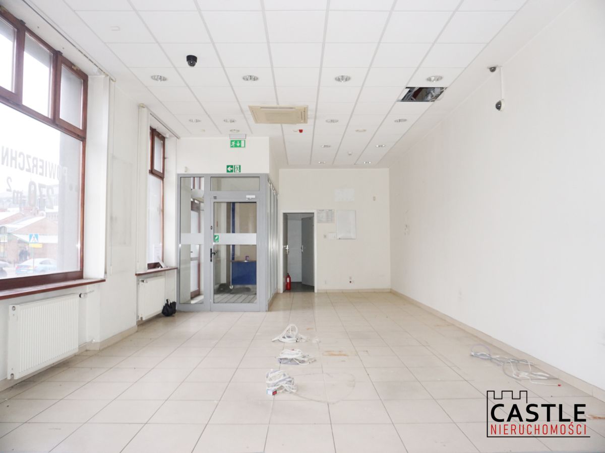 Bank I Sklep I Usługi - tuż przy Hali Targowej Gdańsk - zdjęcie 11