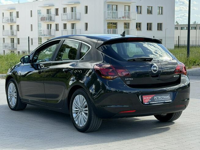 Opel Astra 1.7 CDTI / 110KM LED XENON Nawigacja Skóra Grzane Fotele Mrągowo - zdjęcie 10