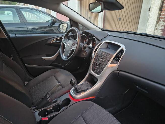 Opel Astra 1.4 Turbo. 140 KM. 2011 r. Żagań - zdjęcie 2
