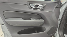 Volvo XC 60 Plus Dark aut  ! Z Polskiego Salonu ! Faktura VAT ! Warszawa - zdjęcie 10