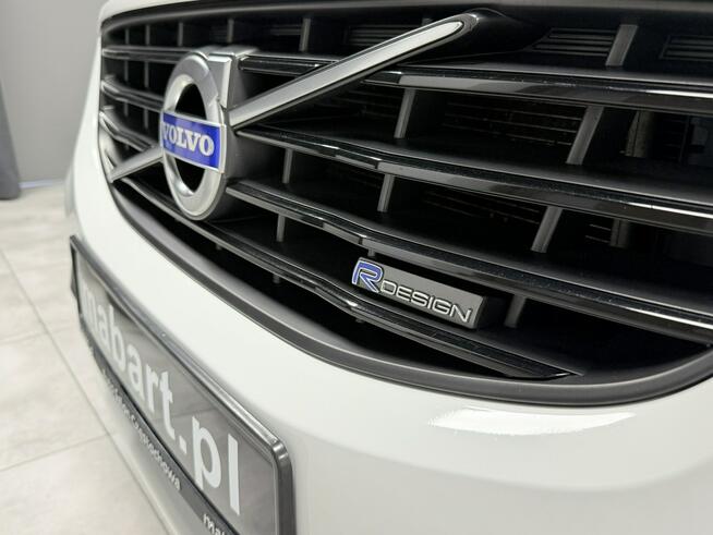 Volvo XC60 2.4 D4 180KM R-DESIGN * AWD * Automat * LED * F-VAT 23% Częstochowa - zdjęcie 10