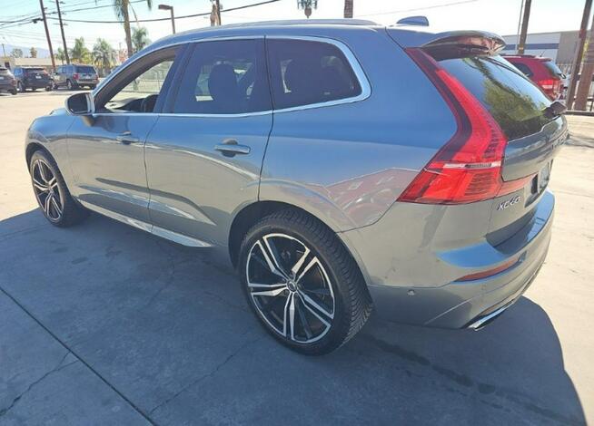 Volvo XC 60 R-Design / AWD / T5 / niski przebieg Warszawa - zdjęcie 6