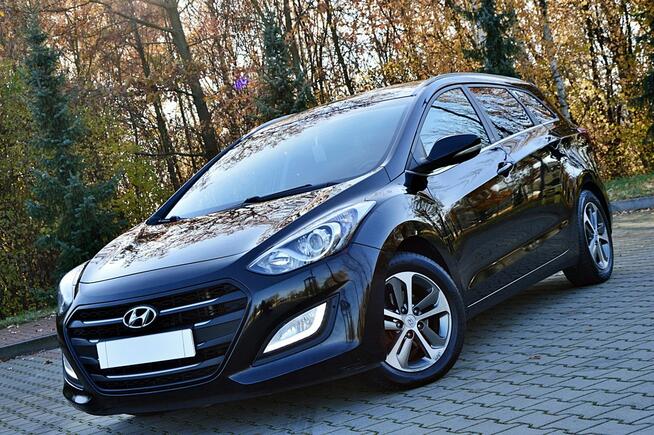 Hyundai i30 1,6 CRDi Ledy Duża Navi Kamera Klimatronik Płock - zdjęcie 1