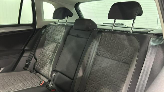 Volkswagen Tiguan 1.5 TSI EVO Life DSG kombi Warszawa - zdjęcie 12