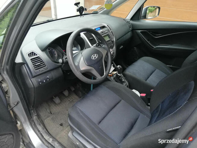 Hyundai ix20 2013 benzyna 1.4 szary metalik 158 500 km Kraków - zdjęcie 10