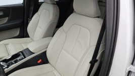 Volvo XC 40 B4 Plus Dark aut ! Z Polskiego Salonu ! Faktura VAT ! Warszawa - zdjęcie 11