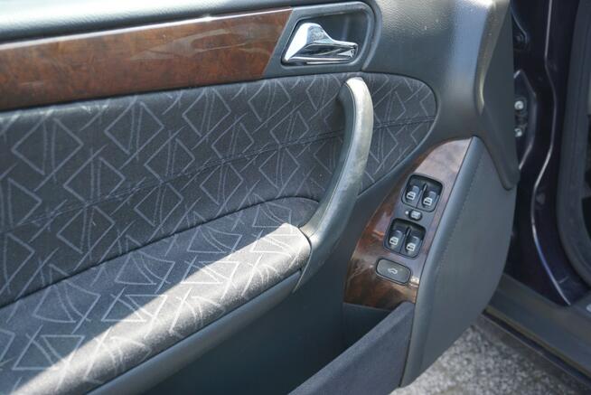 Mercedes C 200 zarejestrowany, ubezpieczony Opole - zdjęcie 11