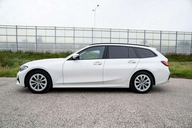 BMW 318i Touring G21, Salon Polska, Bezwypadkowy, Faktura VAT Marża Warszawa - zdjęcie 10