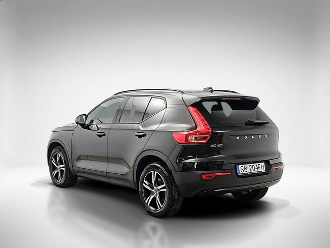 Volvo XC 40 B3 Plus Dark aut ! Z Polskiego Salonu ! Faktura VAT ! Warszawa - zdjęcie 3