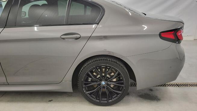 BMW 520 d xDrive mHEV M Sport sport-aut Grójec - zdjęcie 9