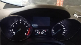 Sprzedam samochód Ford Kuga 1.5 benzyna z 2019 roku Tarnów - zdjęcie 3