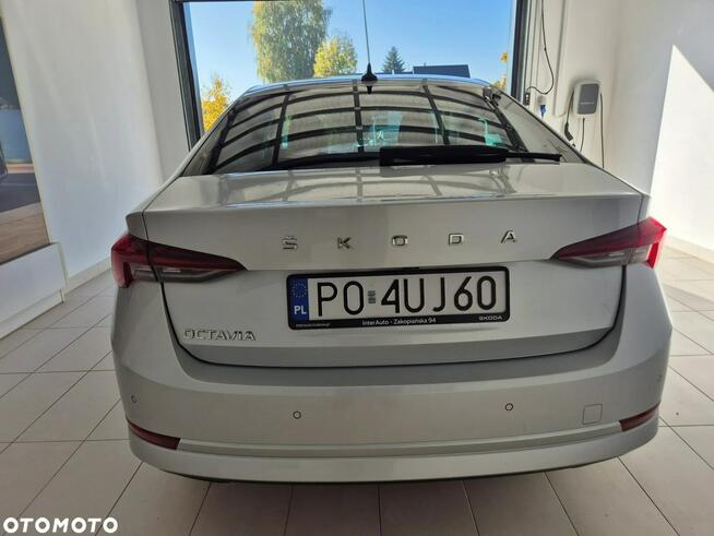 Škoda Octavia Kraków - zdjęcie 9