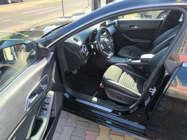 Mercedes CLA 220 2.0i 184KM Automat Pakiet AMG Salon PL Łuków - zdjęcie 11