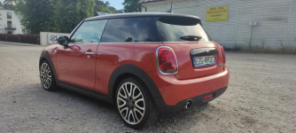 Mini Cooper Hatch 2018r. 1.5l 136 KM Stryków - zdjęcie 4