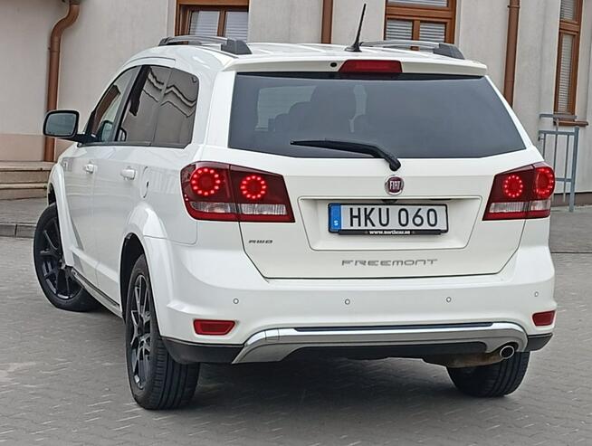 Fiat Freemont Zwoleń - zdjęcie 3