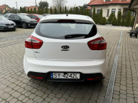 Kia Rio 1,2 86KM  Klimatyzacja  Koła lato+zima Orzech - zdjęcie 6