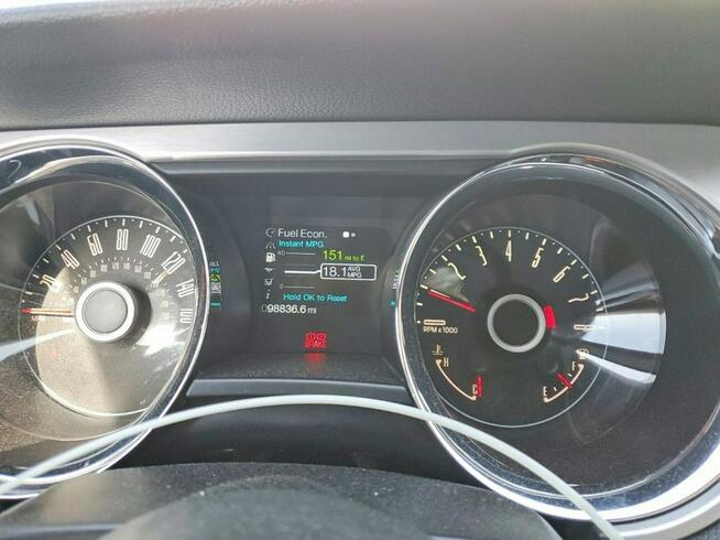 Ford Mustang / cabrio / niski przebieg / automat / Tarnów - zdjęcie 9