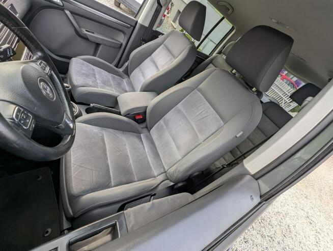 Volkswagen Touran TDi auto bez korozji Highline Kamienna Góra - zdjęcie 12