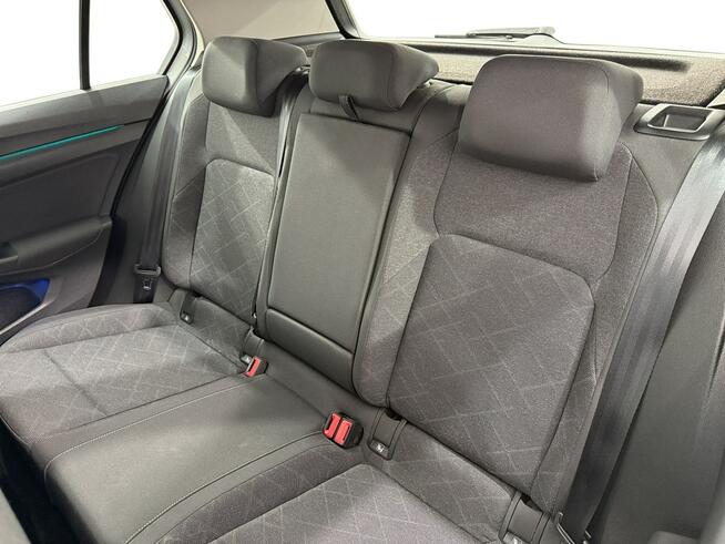Volkswagen Golf VIII 2.0 TDI Life Hatchback Warszawa - zdjęcie 11