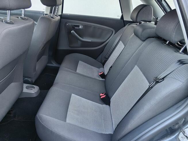Seat Ibiza w bogatej wersji Style Gomunice - zdjęcie 3
