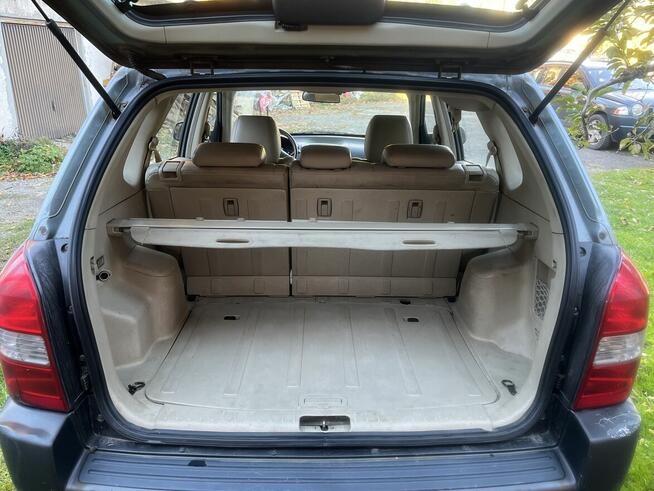 Na sprzedaż: Hyundai Tucson 2.0, benzyna + LPG, 2006 r. Wysowa-Zdrój - zdjęcie 8